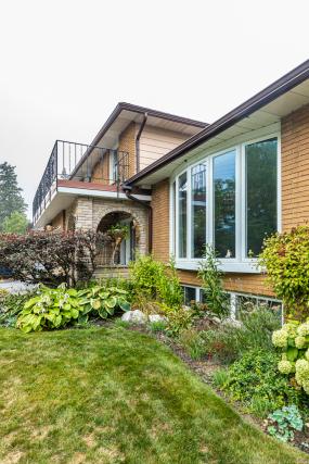 Property listing for 304 Mount Albion Rd., Hamilton, ON