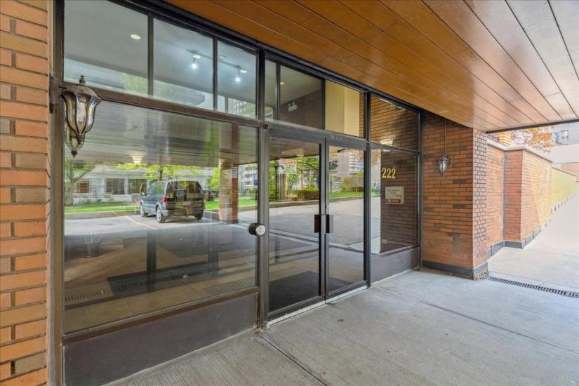 Property listing for #305-222 Jackson St. W., Hamilton, ON