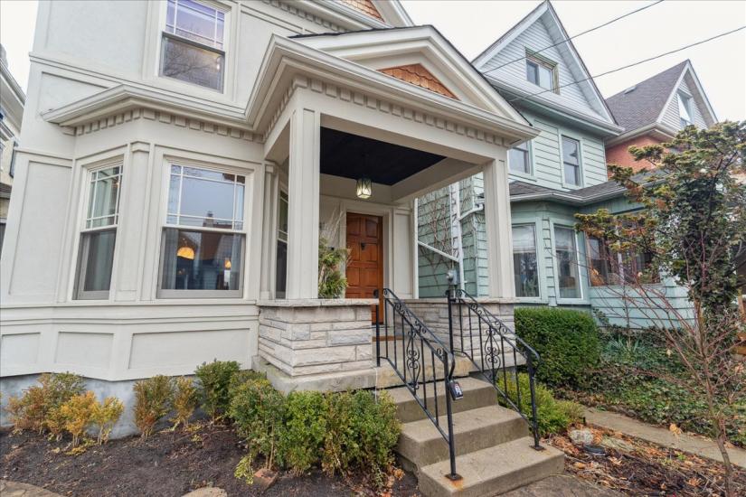 Property listing for 42 Chatham St., Hamilton, ON