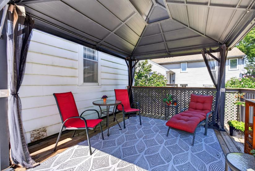 Property listing for 109 Linwood Ave., Port Colborne, ON