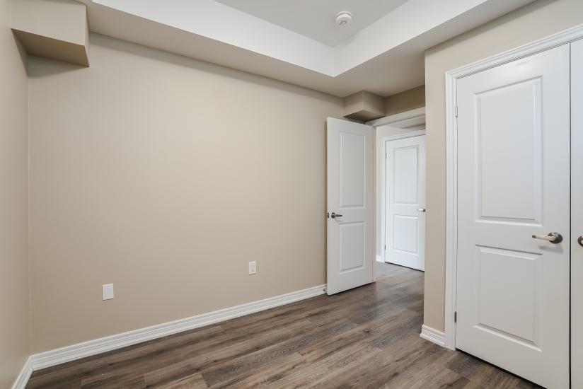 Property listing for #B-177 Rykert St., St. Catharines, ON