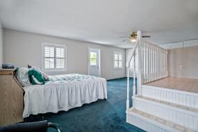 Property listing for 131 Bell Ave., Hamilton, Ontario