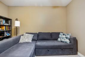 Property listing for 145 Lavender Dr., Ancaster, ON