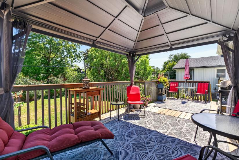 Property listing for 109 Linwood Ave., Port Colborne, ON