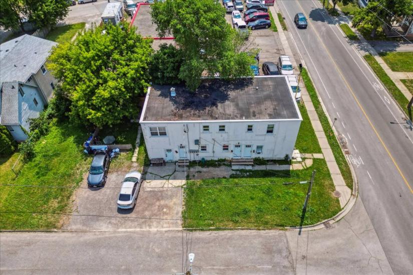 Property listing for 63 Pelham Rd., St. Catharines, ON