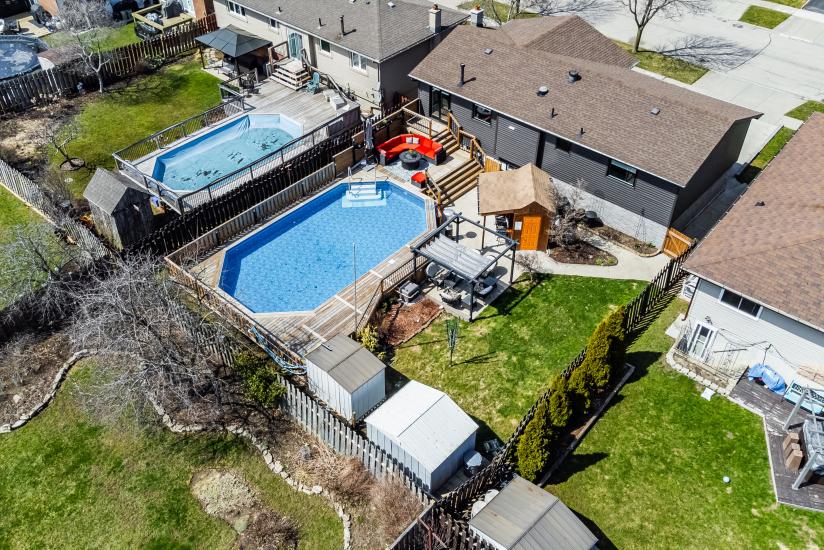 Property listing for 20 Ackland St., Hamilton, ON