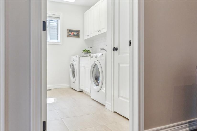 Property listing for 60 Pumpkin Pass, Binbrook, ON