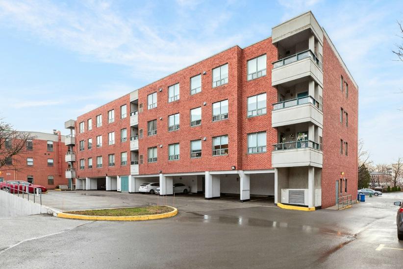 Property listing for #101-8 Main St., Dundas, ON
