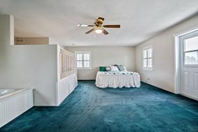 Property listing for 131 Bell Ave., Hamilton, Ontario