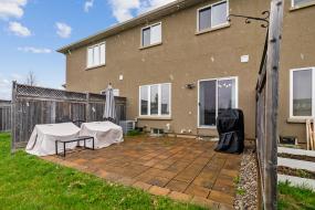 Property listing for #5-370 Stonehenge Dr., Ancaster, ON