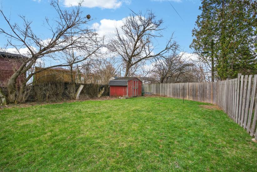 Property listing for 663 Tate Ave., Hamilton, ON