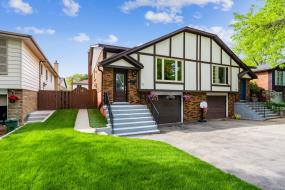 Property listing for 42 Beston Dr., Hamilton, Ontario