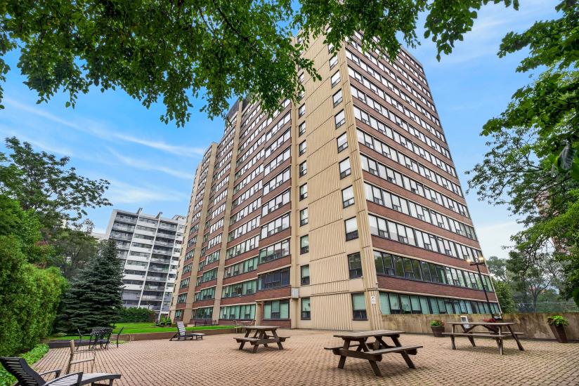 Property listing for #1106-120 Duke St., Hamilton, ON