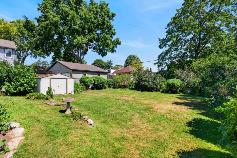 Property listing for 109 Linwood Ave., Port Colborne, ON