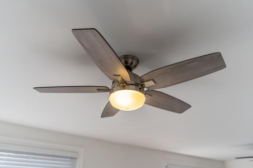 Property listing for 14 Fairview Ave, Hamilton, ON