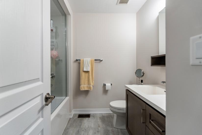Property listing for #66-1890 Rymal Rd., Hannon, Ontario