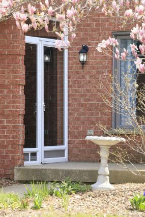 Property listing for 39 Benvenuto Cres., Hamilton, ON