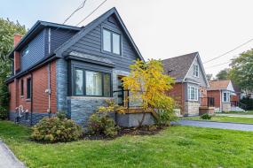 Property listing for 543 Upper Sherman Ave., Hamilton, ON
