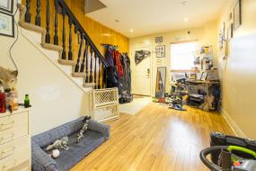 Property listing for 7 Madison Ave., Hamilton, ON