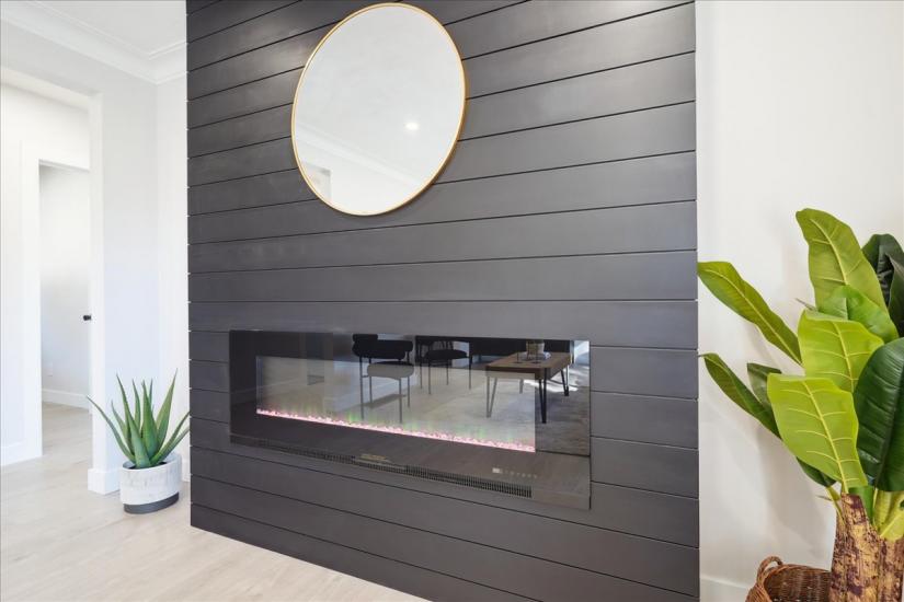 Property listing for U-14 Pembroke Ave., Brantford, ON