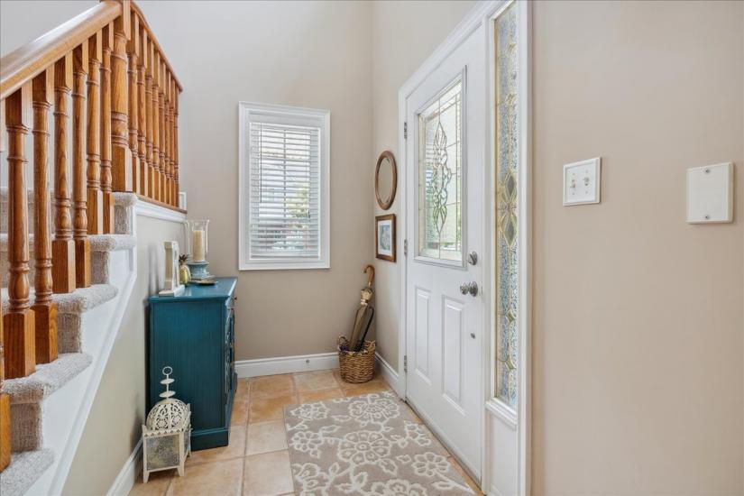 Property listing for #101-100 Beddoe Dr., Hamilton, ON