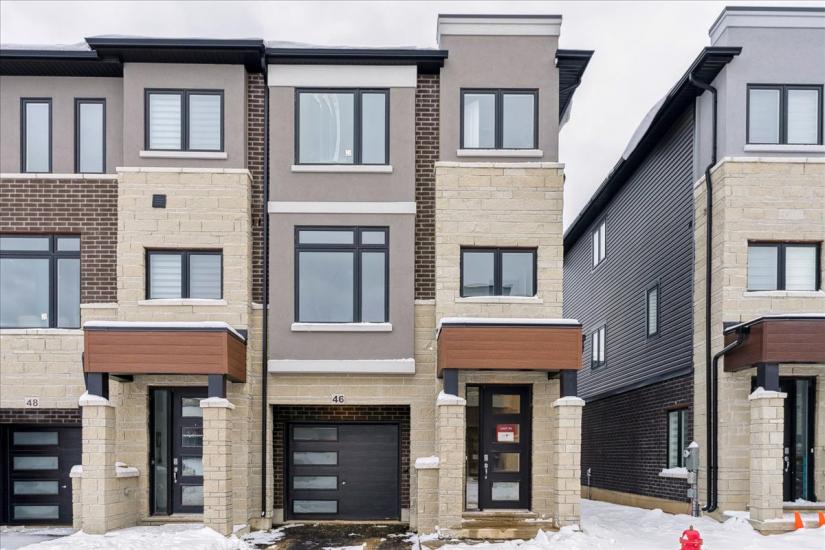 Property listing for 46 Capstone Lane, Hamilton, ON