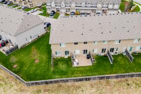 Property listing for #5-370 Stonehenge Dr., Ancaster, ON