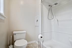 Property listing for 131 Bell Ave., Hamilton, Ontario