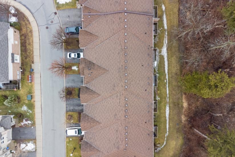 Property listing for 104 Myers Lane, Ancaster, ON
