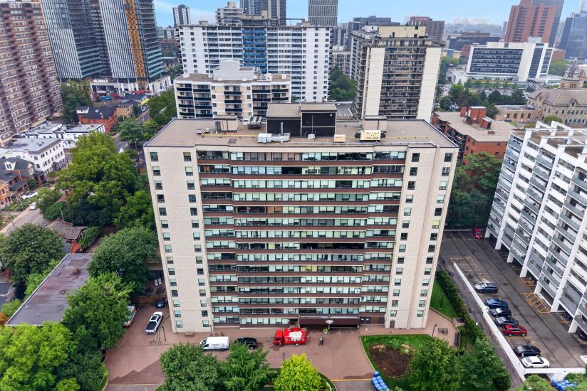 Property listing for #1106-120 Duke St., Hamilton, ON