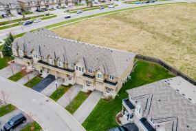 Property listing for #5-370 Stonehenge Dr., Ancaster, ON