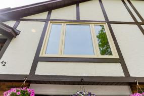 Property listing for 42 Beston Dr., Hamilton, Ontario