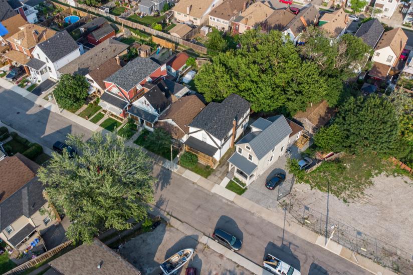 Property listing for 14 Fairview Ave, Hamilton, ON