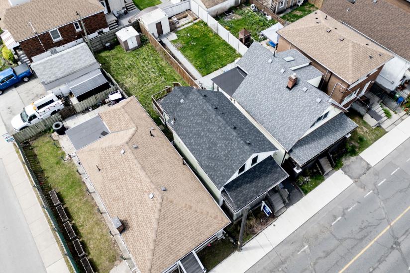 Property listing for 1236 Cannon St. E., Hamilton, ON