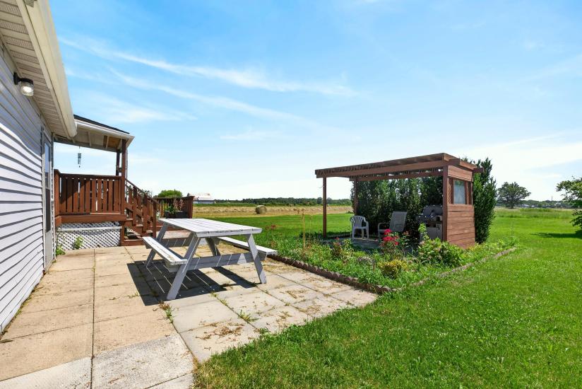 Property listing for 958 Highland Rd. E., Stoney Creek, ON