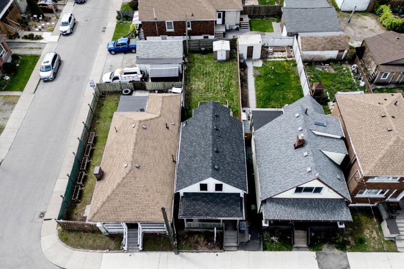 Property listing for 1236 Cannon St. E., Hamilton, ON