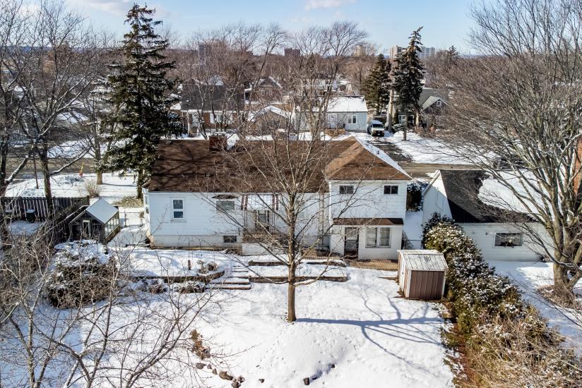 Property listing for 14 Durham Rd., Hamilton, ON