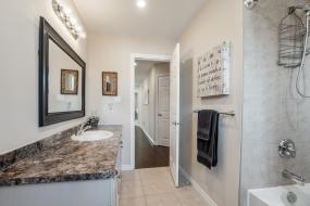 Property listing for 1363 Upper Paradise Rd., Hamilton, ON