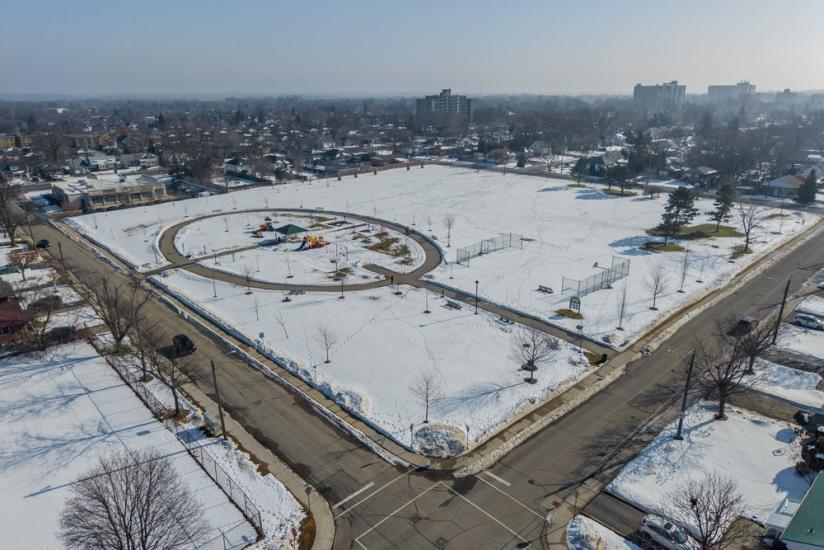 Property listing for 624 Seventh Ave., Hamilton, ON