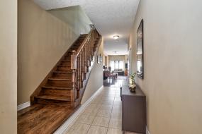Property listing for 39 Forest Valley Cres., Dundas, ON