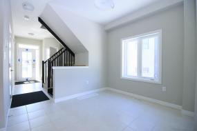 Property listing for 103 Columbus Gate, Hamilton, ON