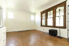 Property listing for 46 Newton Ave., Hamilton, Ontario