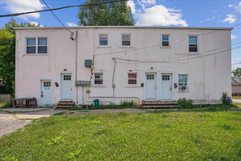 Property listing for 63 Pelham Rd., St. Catharines, ON