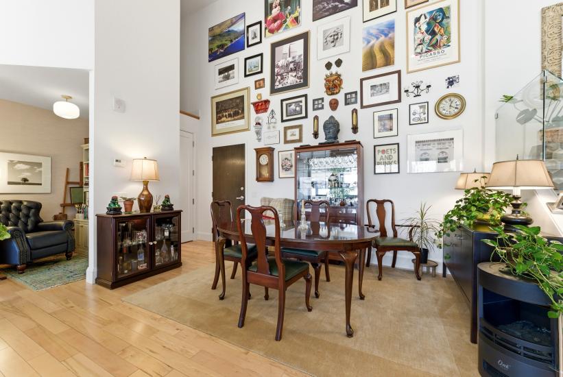 Property listing for #PH4-112 King St. E., Hamilton, ON