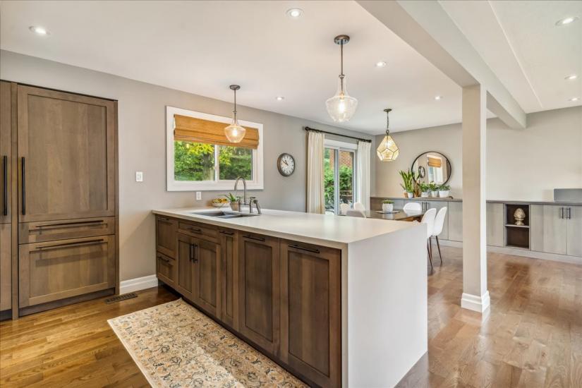 Property listing for 9 Holbrook Rd., Hamilton, ON