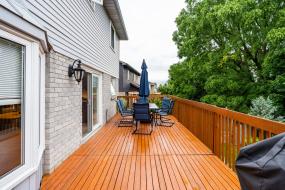 Property listing for 145 Lavender Dr., Ancaster, ON