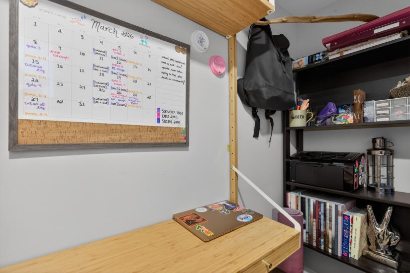 Property listing for 11 Barnesdale Ave. N., Hamilton, ON