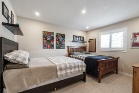 Property listing for 1363 Upper Paradise Rd., Hamilton, ON
