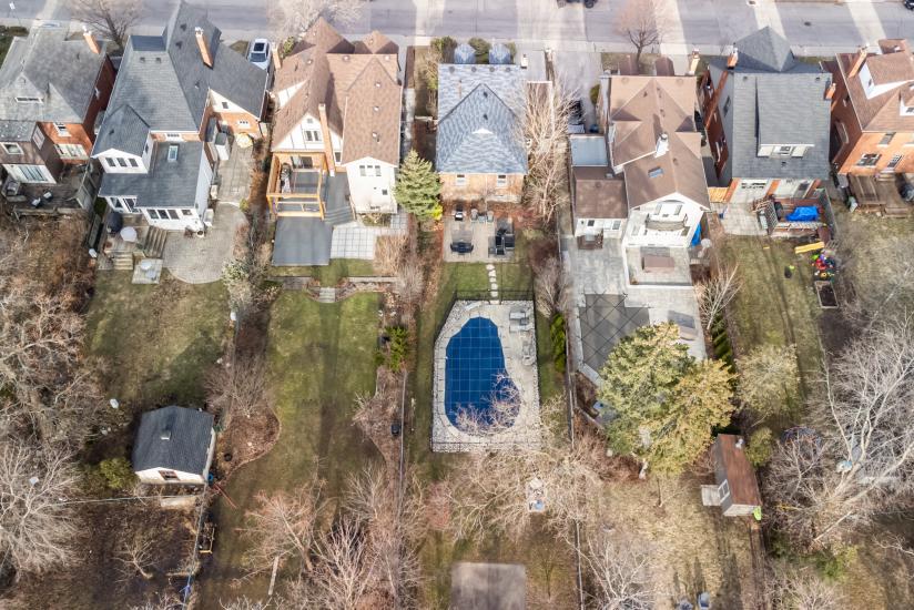 Property listing for 85 Hyde Park Ave, Hamilton, ON