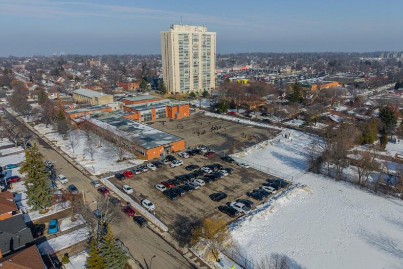 Property listing for 624 Seventh Ave., Hamilton, ON